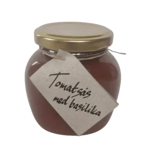 Burk med tomatsås med basilika från Fristorps gård, gjord på lokala tomater.